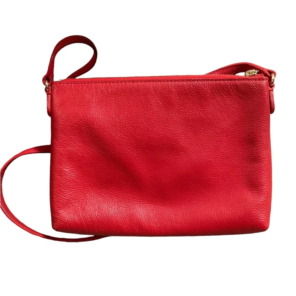 TALBOTS Red Leather Bag. Cross Body Leather with Adjustable Strap. - Picture 13 of 14